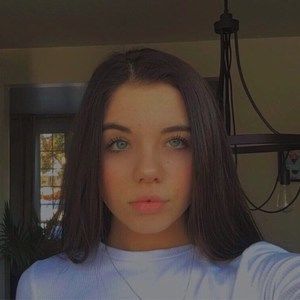 Meet your Posher, Maelle